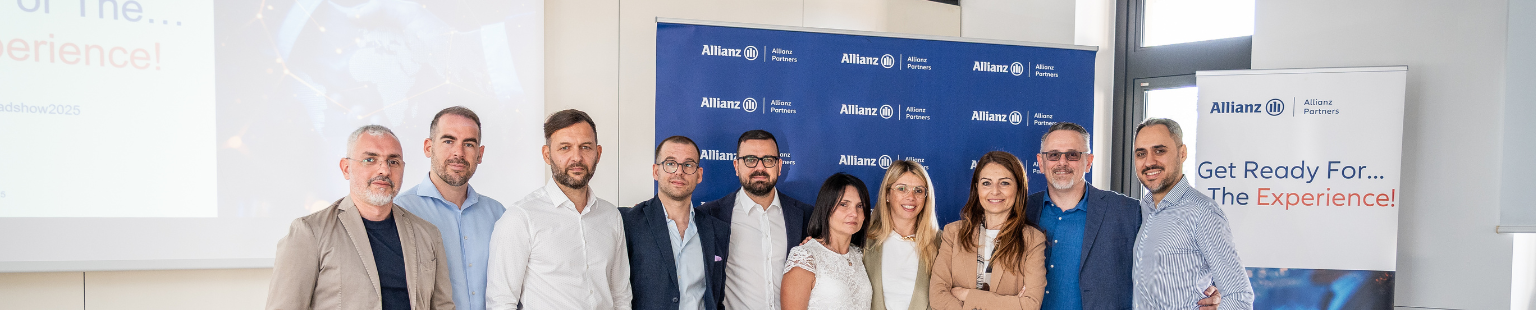 L'immagine mostra una sala riunione