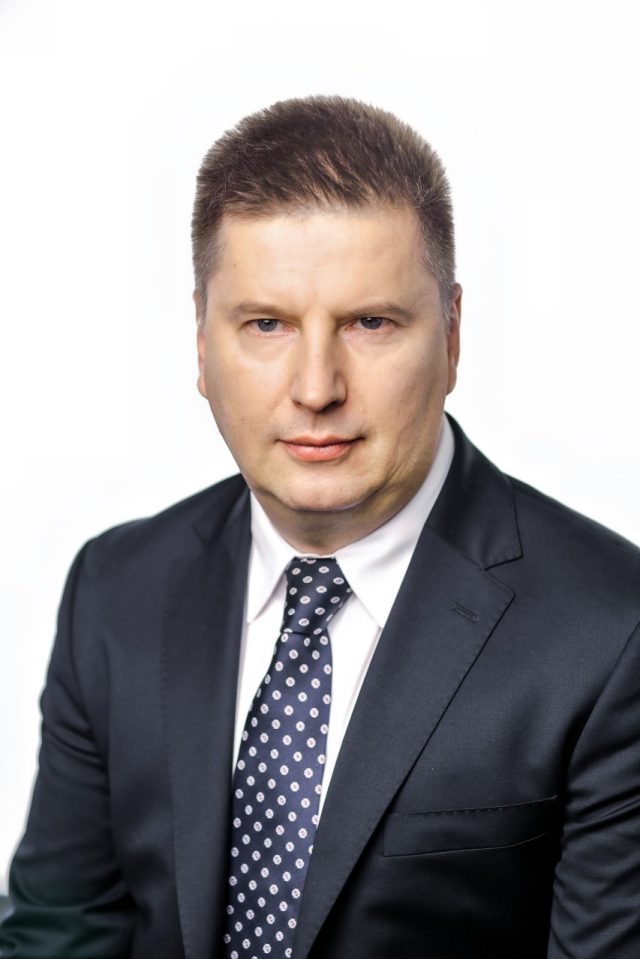 Piotr Junczewski - Finanční ředitel