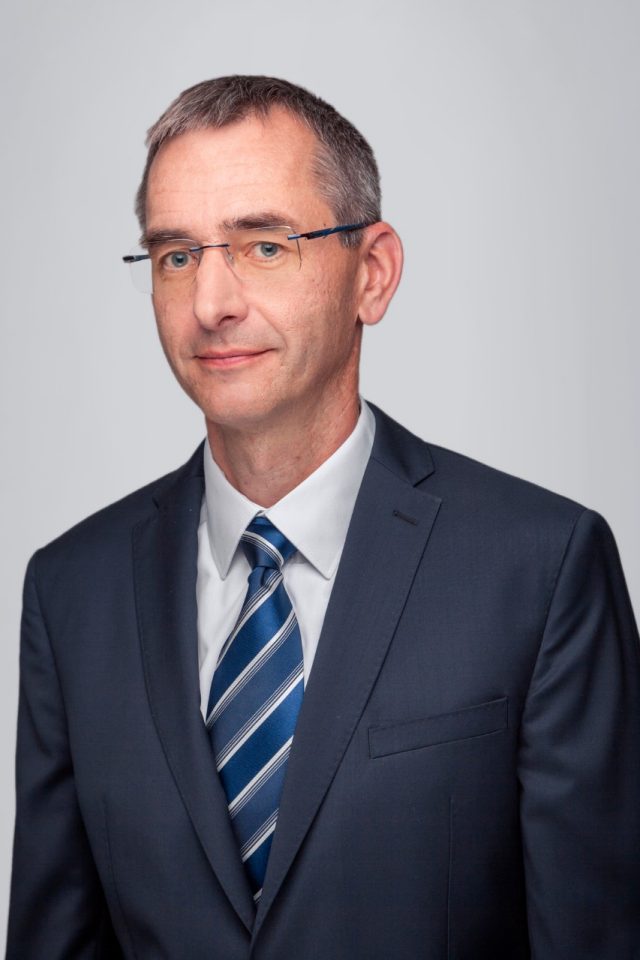 Zbigniew Macura - Generální ředitel