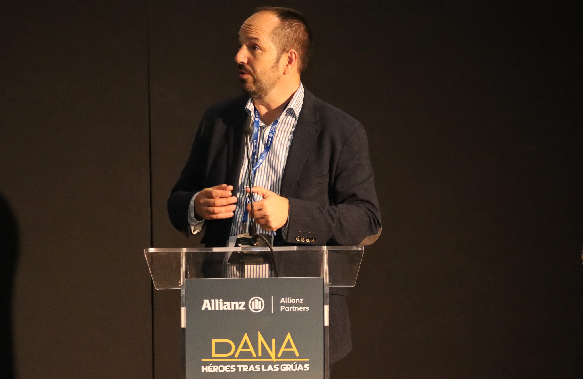 Homenaje a los gruistas