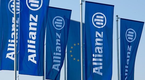 Allianz Flaggen 