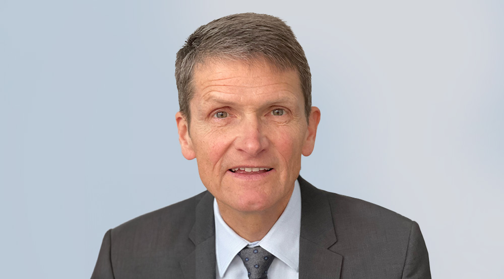 Portraitbild von Dr. Jörg Schneider