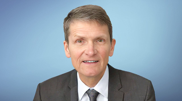 Portraitbild von Dr. Jörg Schneider