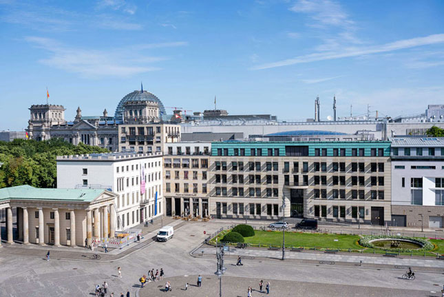 useful description of image if informative and not decoration only.