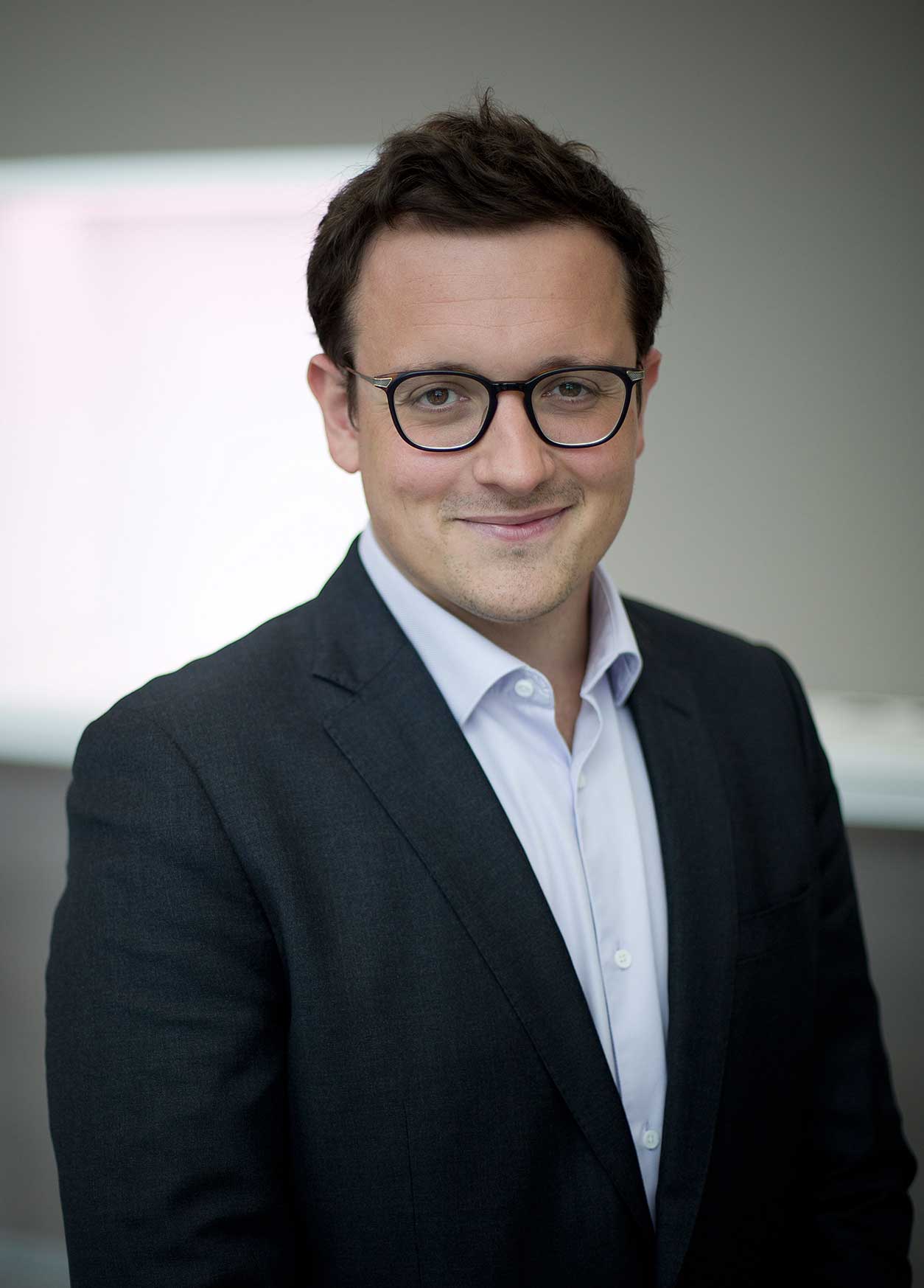 The photograph of Ludovic Subran, Group Chief Investment Officer, Managing Director of Allianz Investment Management 