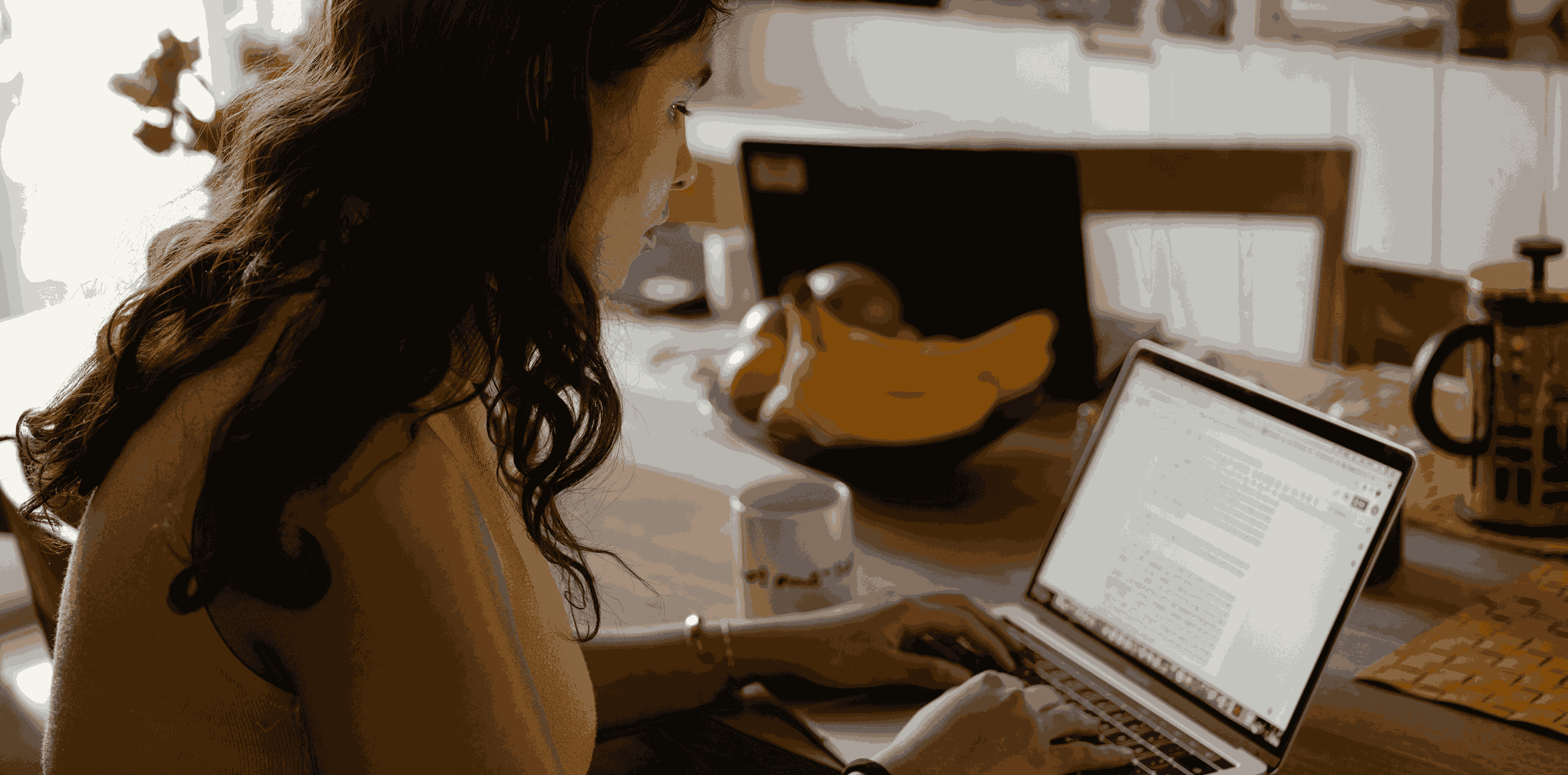 woman-using-laptop