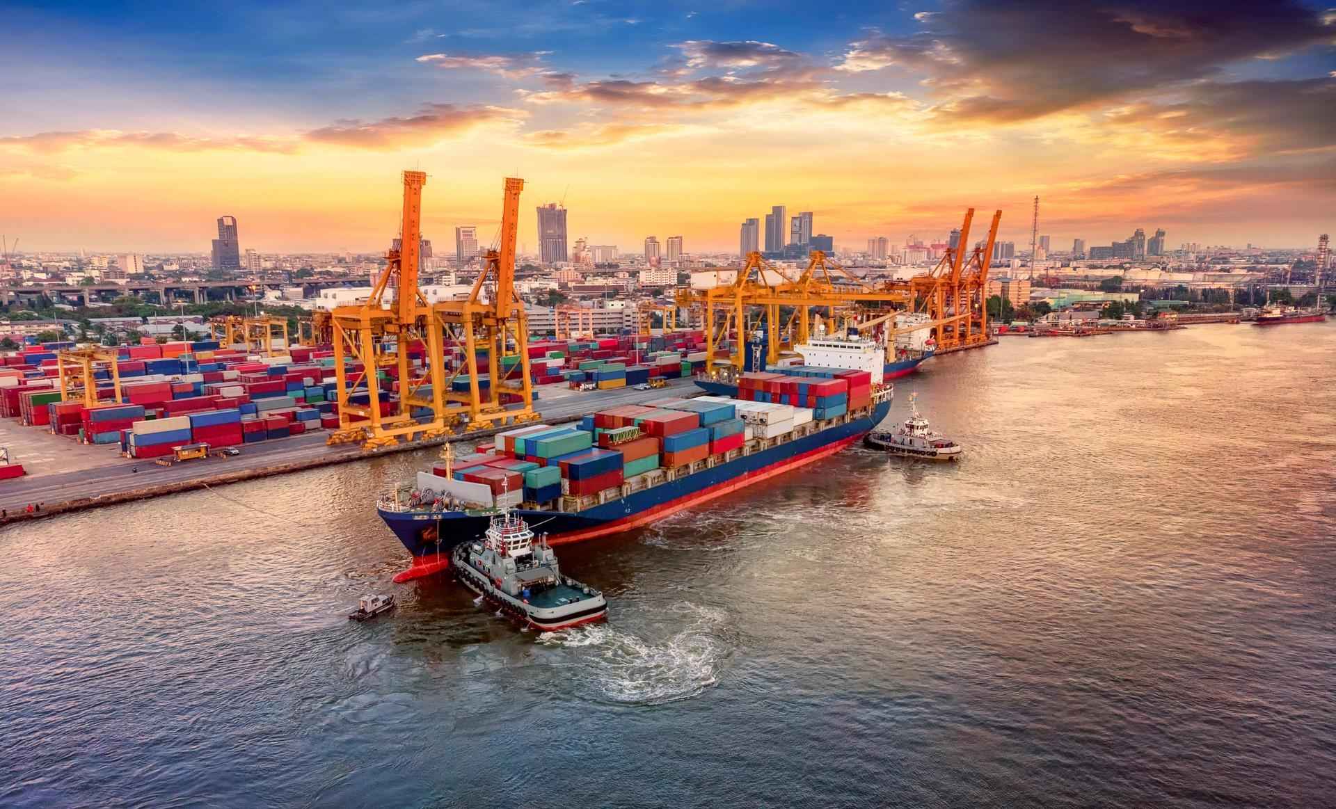 shipping container leaving port